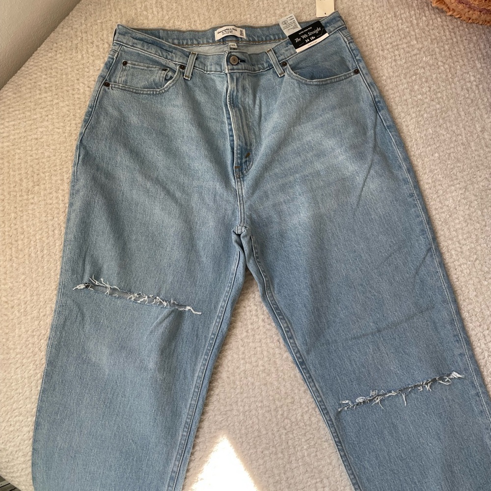 Abercrombie & Fitch Women's Light Blue Straight Leg Jeans